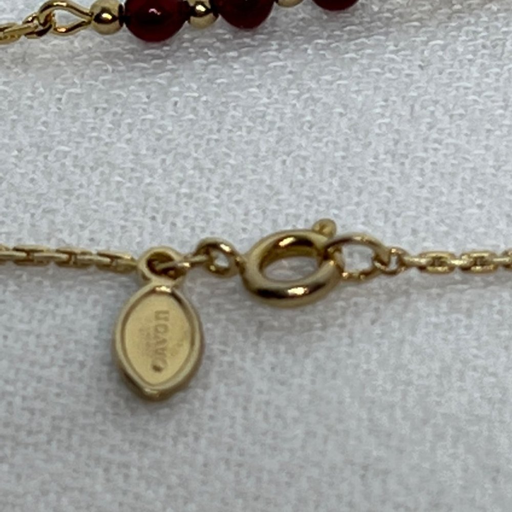Avon Gold Tone And Red Beaded Necklace (4318) - Picture 4 of 4